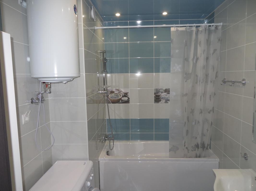 Rent out 1-room apartment. Киев, Драгоманова , 2а — photo 12