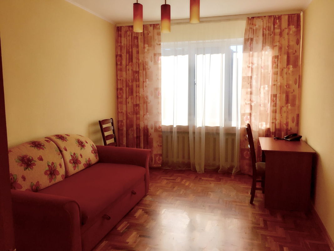 Rent out 4-room apartment. Киев, Старонаводницкая, 8Б — photo 6
