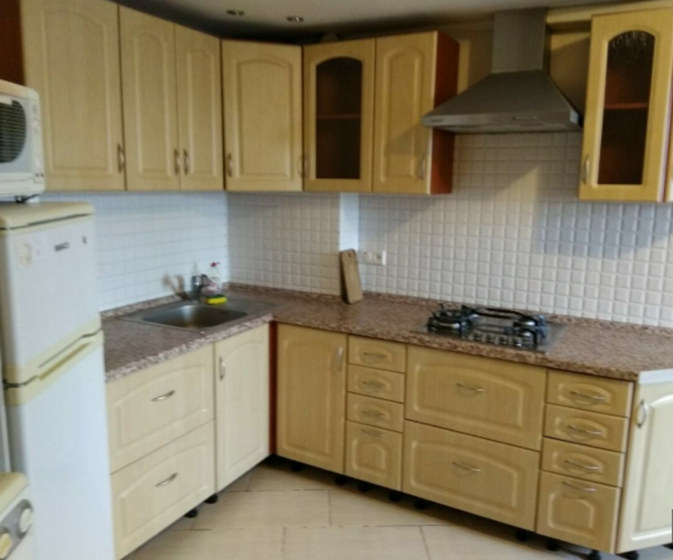 Rent out 1-room apartment. Киев, Тимошенко Маршала — photo 1