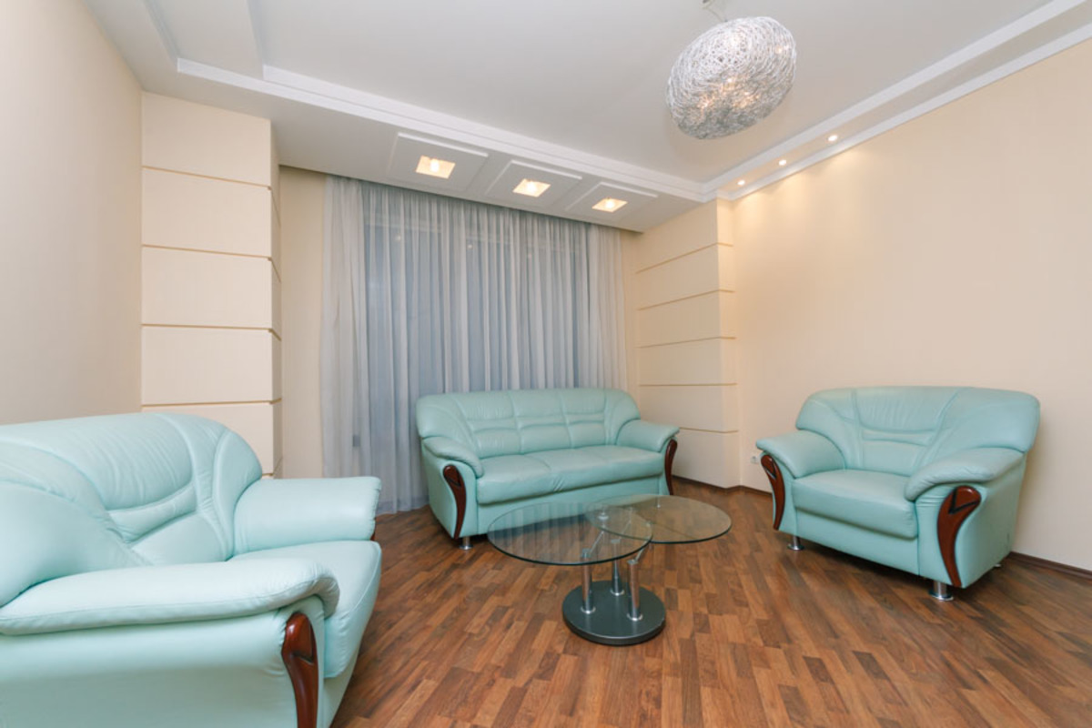 Rent out 2-room apartment. Киев, Жилянская , 58 — photo 9