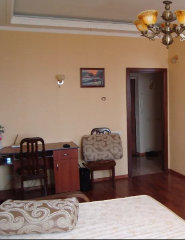 Rent out 1-room apartment. Киев, Героев Сталинграда просп. — photo 4