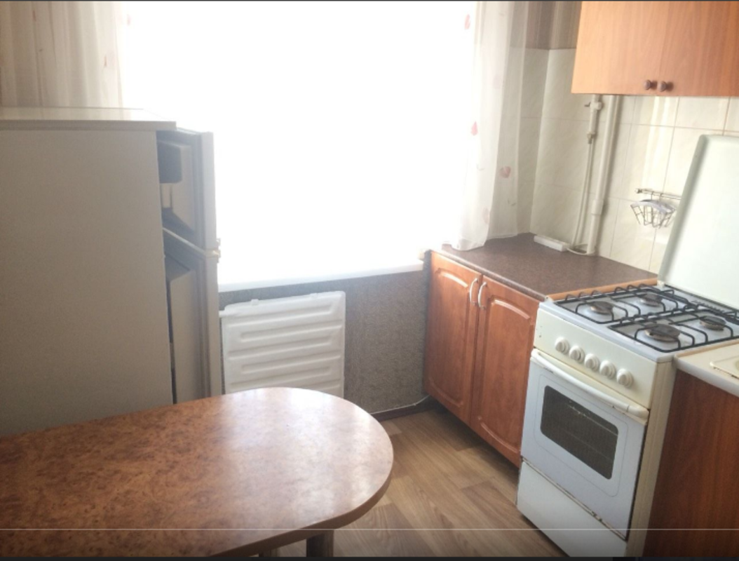 Rent out 2-room apartment. Киев, Героев Сталинграда просп. — photo 5