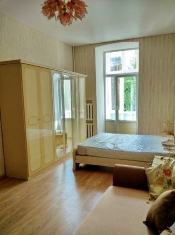 Rent out 1-room apartment. Киев, Большая Васильковская  (Красноармейская) — photo 4