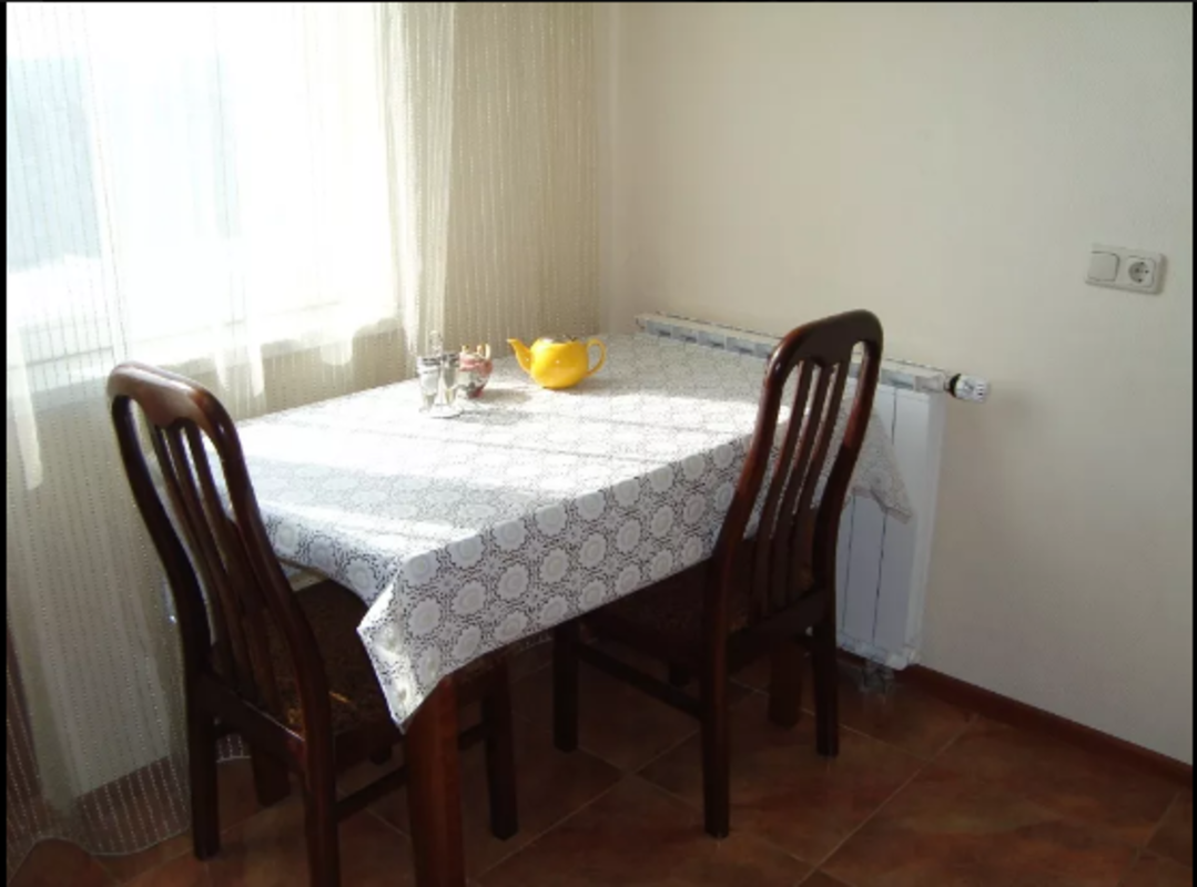 Rent out 1-room apartment. Киев, Героев Сталинграда просп. — photo 2