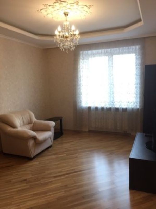 Rent out 1-room apartment. Киев, Оболонская набережная — photo 6