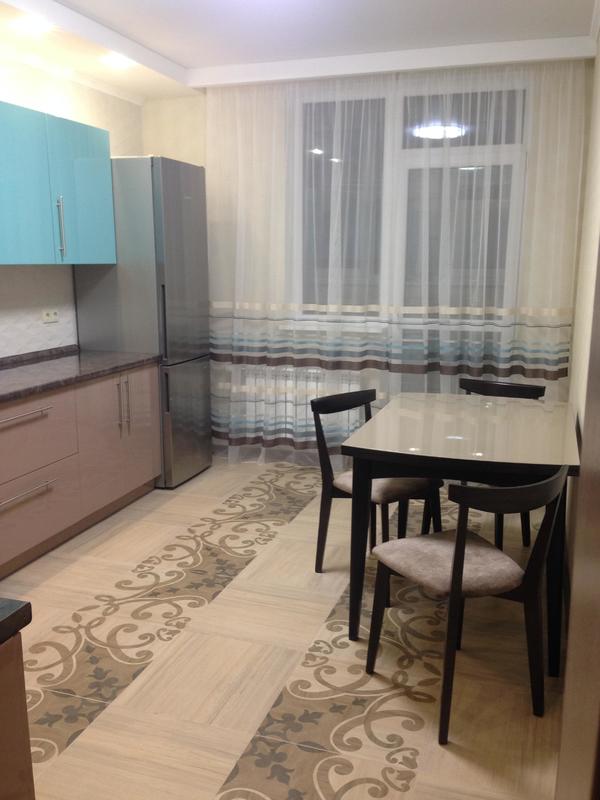 Rent out 2-room apartment. Киев, Александровская ул, 1 — photo 6