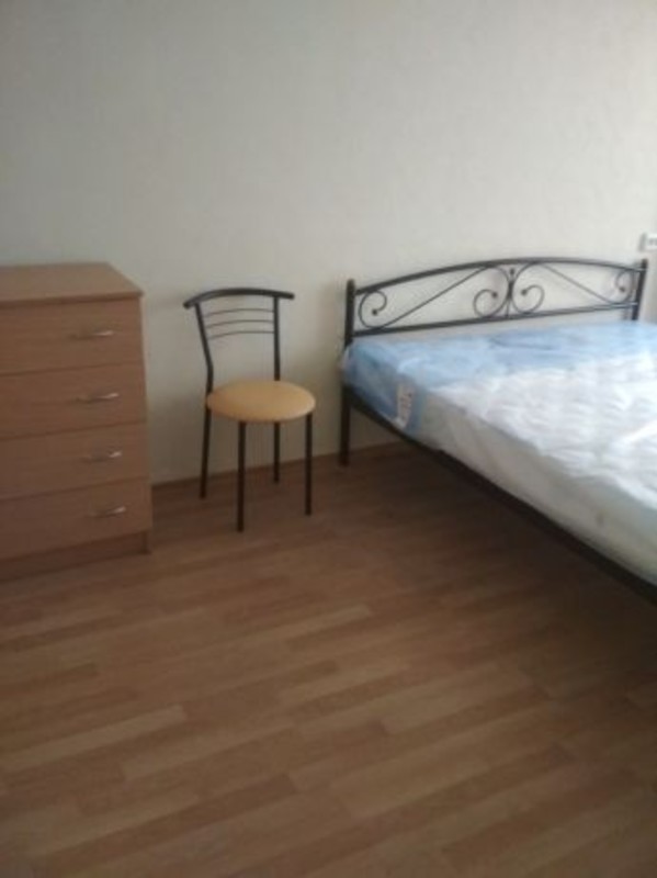 Rent out 1-room apartment. Киев, Леси Украинки бульв. — photo 2