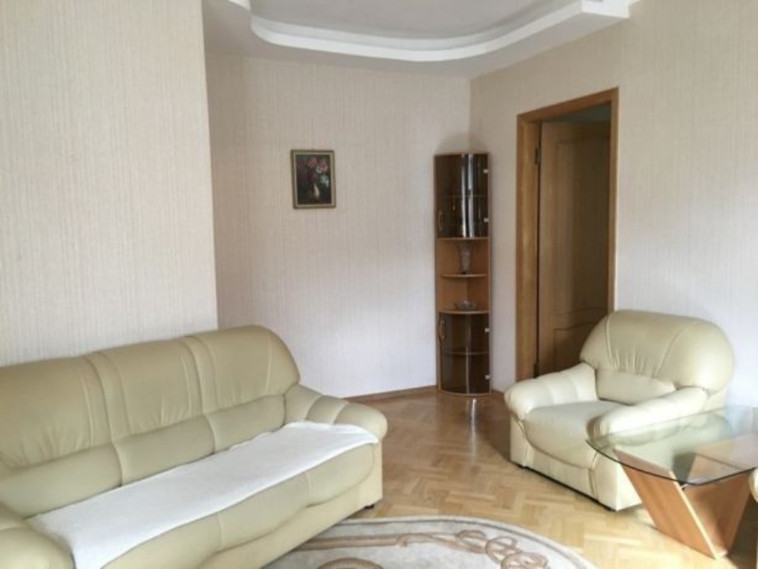 Rent out 2-room apartment. Киев, Ярославов вал — photo 1