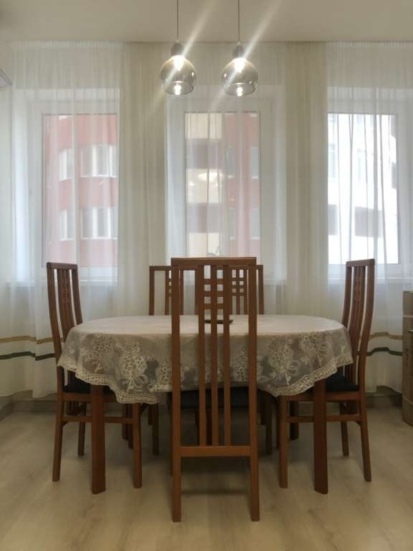 Rent out 3-room apartment. Киев, Федора Эрнста , 16а — photo 1