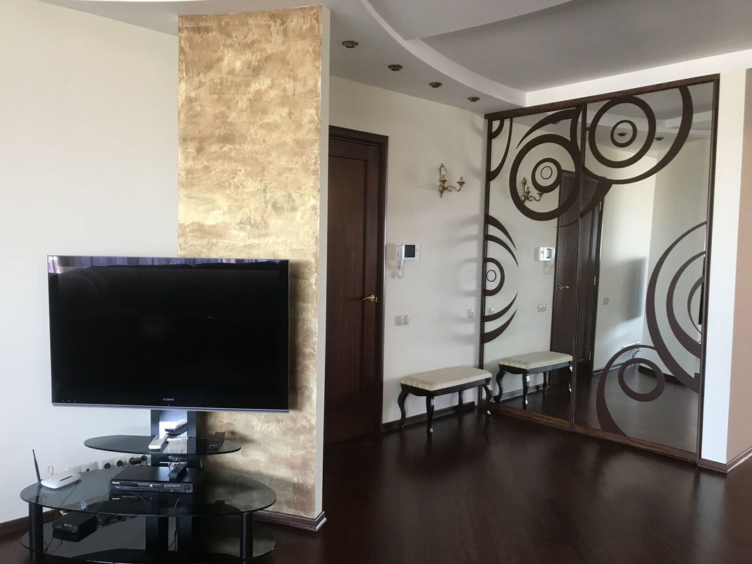 Rent out 3-room apartment. Киев, Ирининская, 5/24 — photo 7