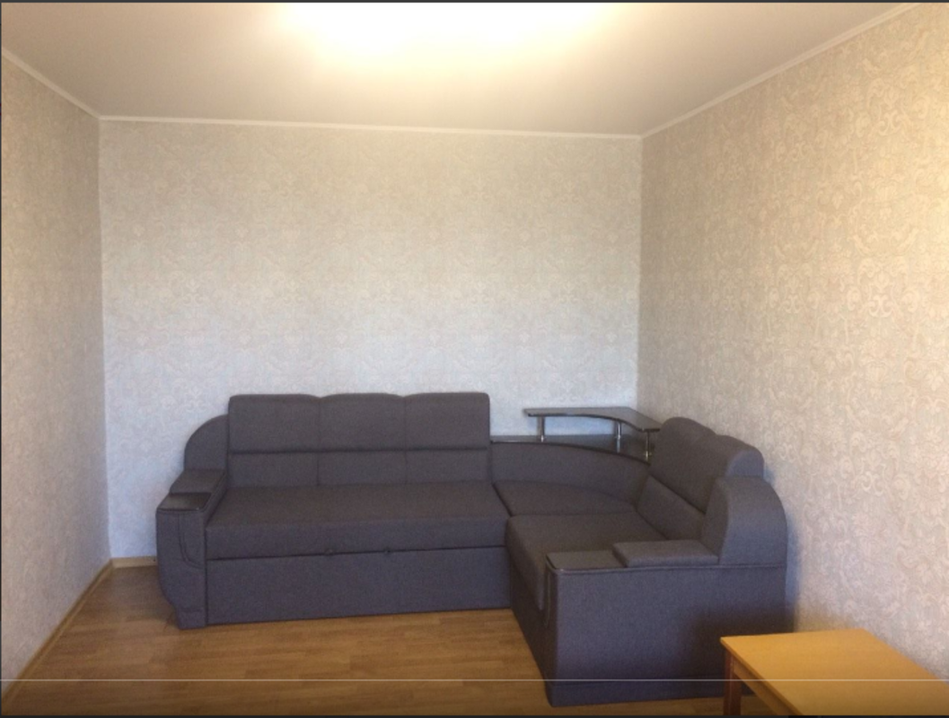 Rent out 2-room apartment. Киев, Героев Сталинграда просп. — photo 1