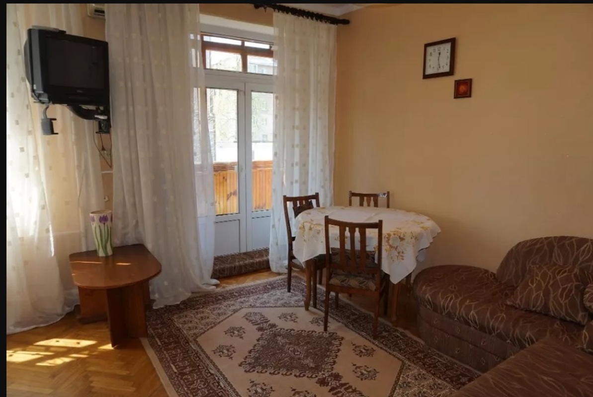 Rent out 2-room apartment. Киев, Деревлянская  (Якира) — photo 5