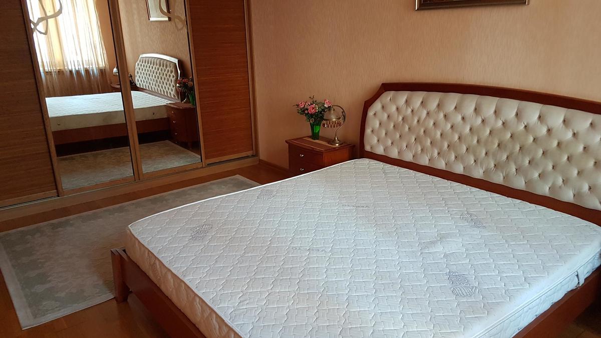 Rent out 3-room apartment. Киев, Героев Сталинграда просп., 6 — photo 3
