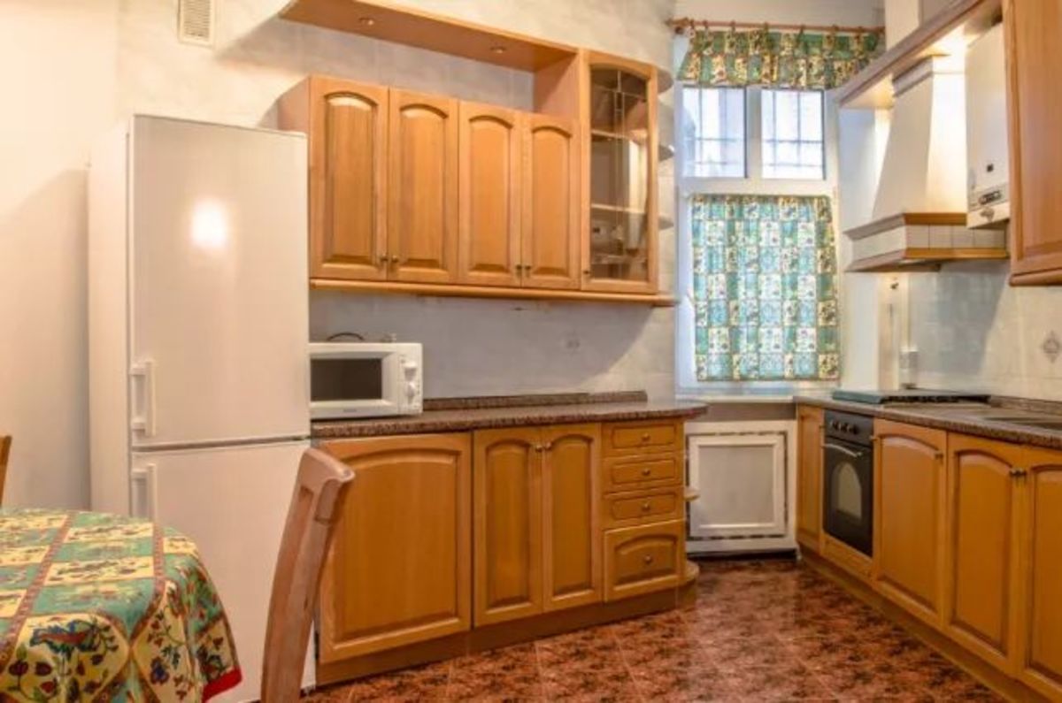 Rent out multi-room apartment. Киев, Грушевского Михаила , 9 — photo 3