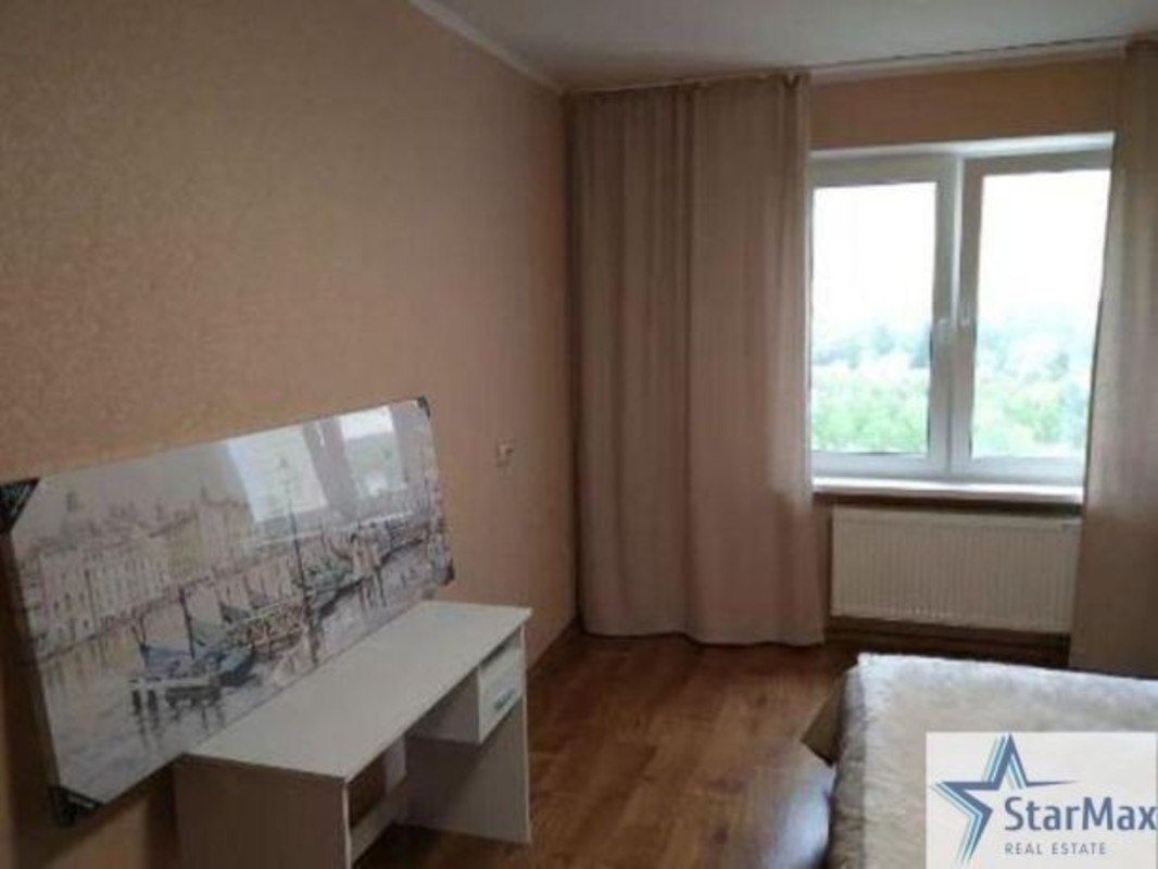 Rent out 2-room apartment. Киев, Академика Глушкова просп. — photo 3