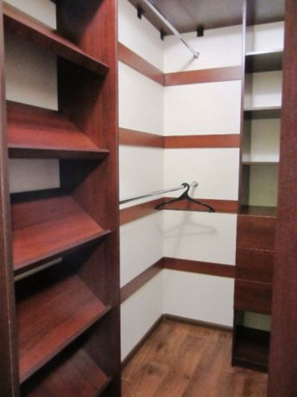 Rent out 1-room apartment. Киев, Воскресенская — photo 2