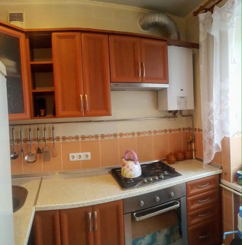 Rent out 2-room apartment. Киев, Бастионная — photo 3