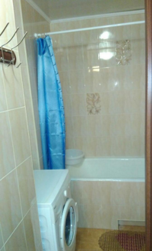 Rent out 1-room apartment. Киев, Антоновича  (Горького) — photo 2