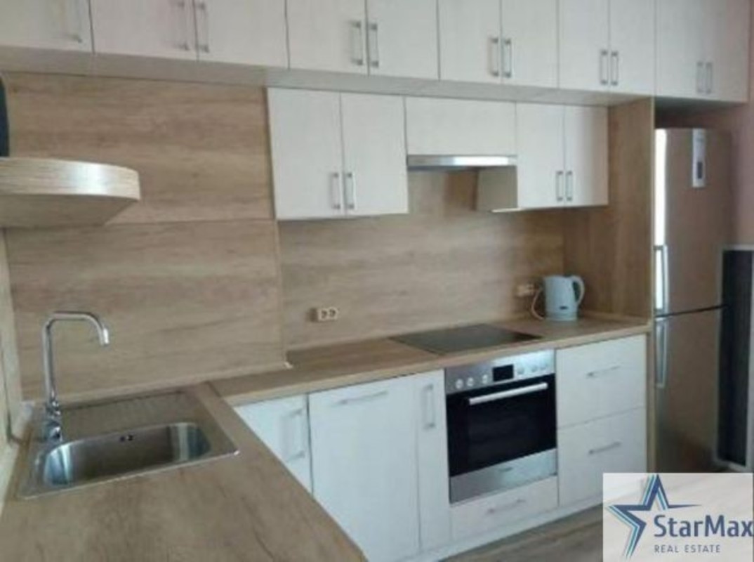 Rent out 2-room apartment. Киев, Академика Глушкова просп. — photo 2