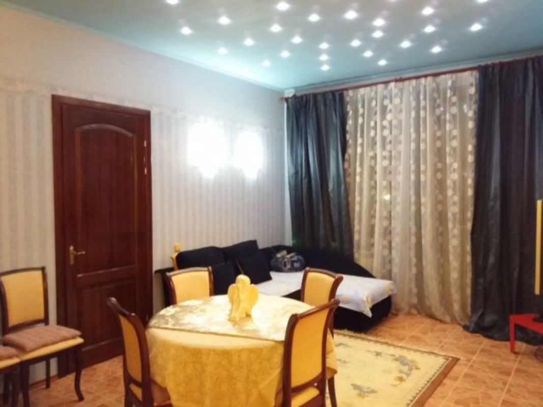 Rent out 2-room apartment. Киев, Дружбы Народов б — photo 4