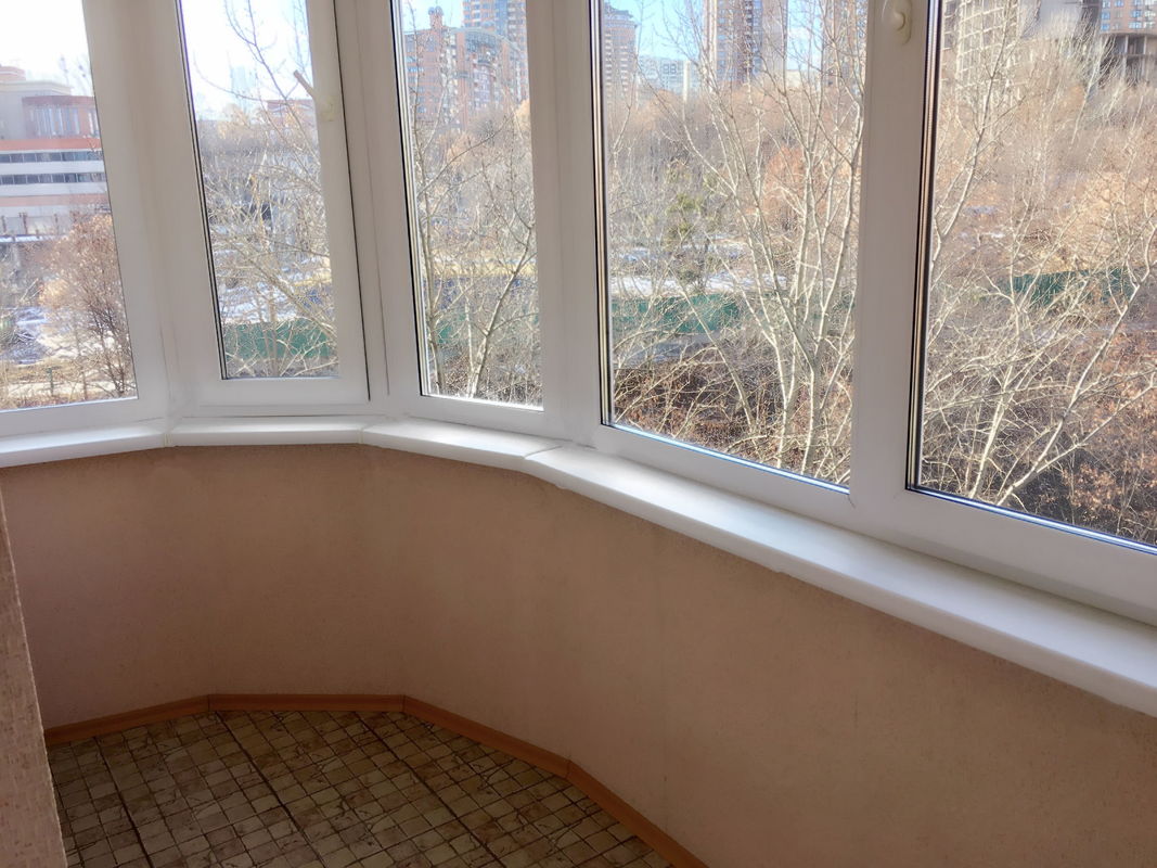Rent out 4-room apartment. Киев, Старонаводницкая, 8Б — photo 9