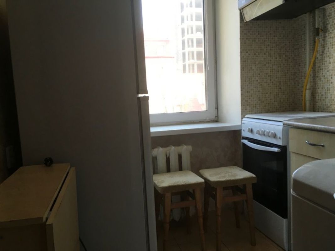 Rent out 1-room apartment. Киев, Предславинская — photo 6