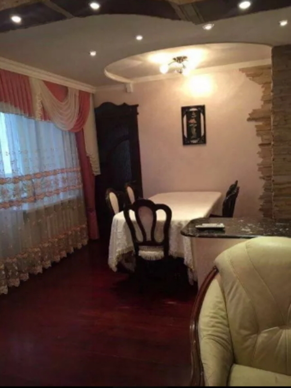 Rent out 3-room apartment. Киев, Драгоманова , 31 — photo 3
