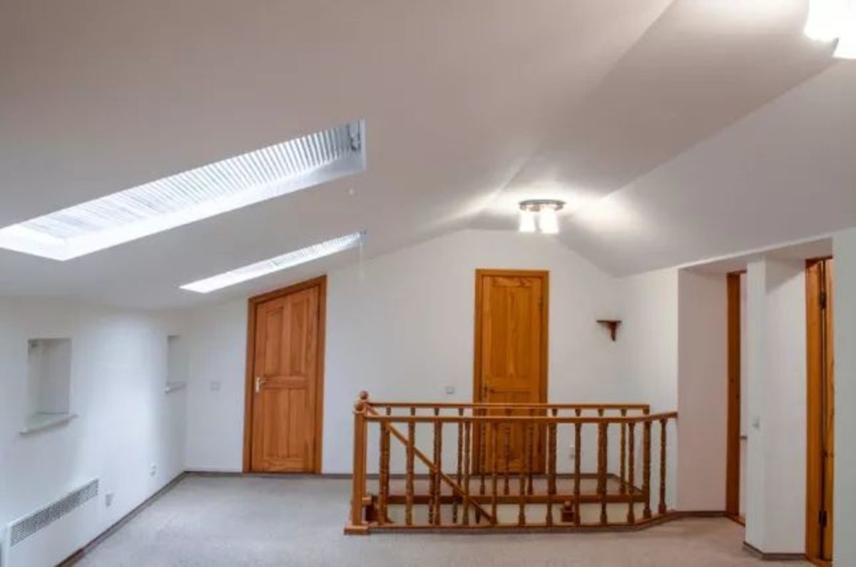 Rent out multi-room apartment. Киев, Грушевского Михаила , 9 — photo 1