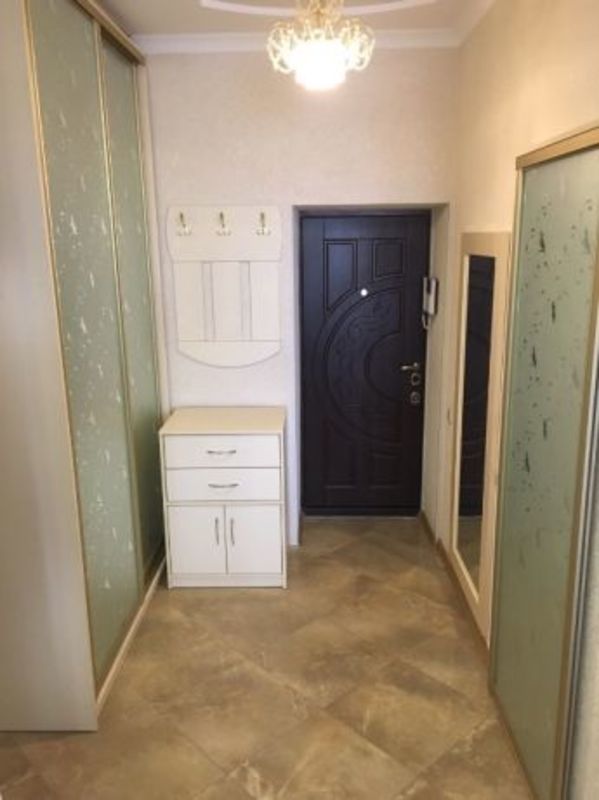 Rent out 1-room apartment. Киев, Оболонская набережная — photo 9