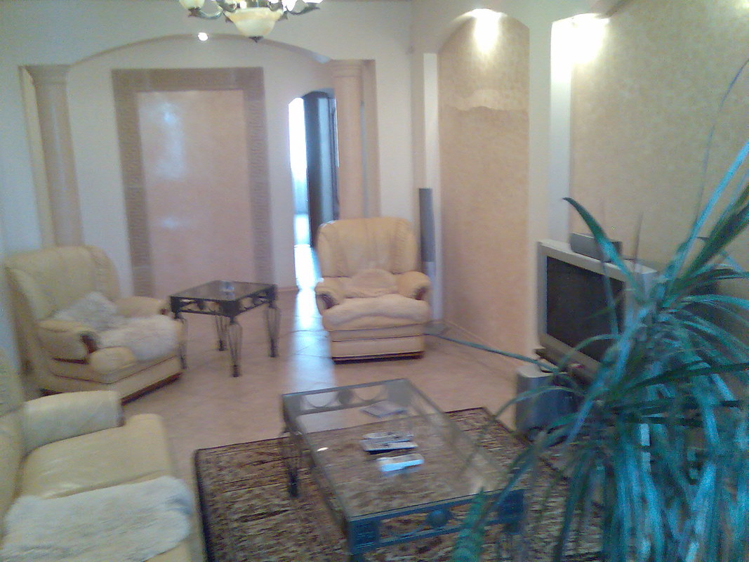 Rent out 3-room apartment. Киев, Миропольская , 39 — photo 14