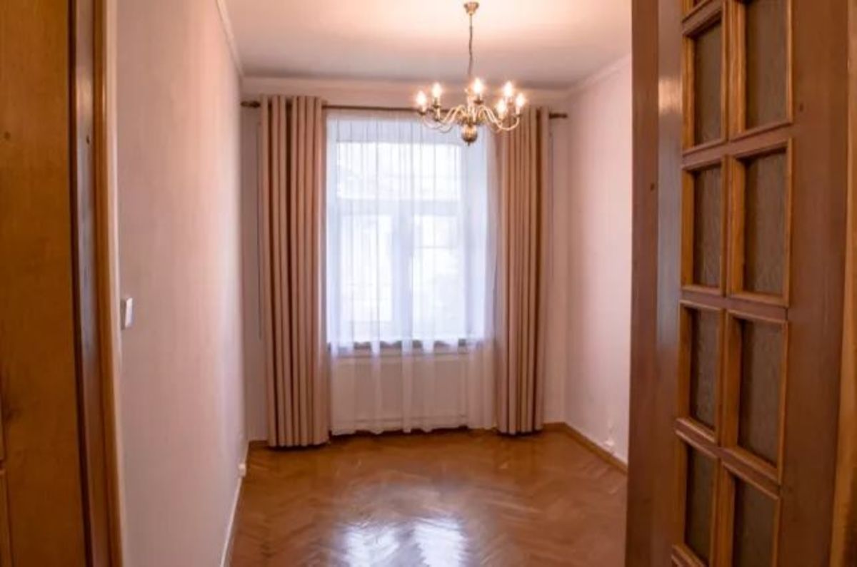 Rent out multi-room apartment. Киев, Грушевского Михаила , 9 — photo 8
