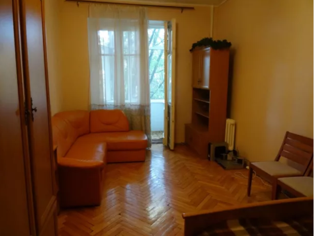 Rent out 2-room apartment. Киев, Лабораторный пер. — photo 4