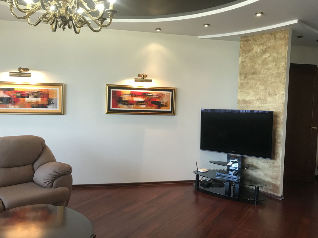 Rent out 3-room apartment. Киев, Ирининская, 5/24 — photo 13