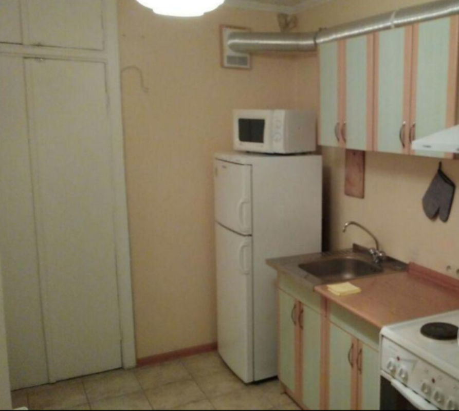 Rent out 1-room apartment. Киев, Антоновича  (Горького) — photo 6