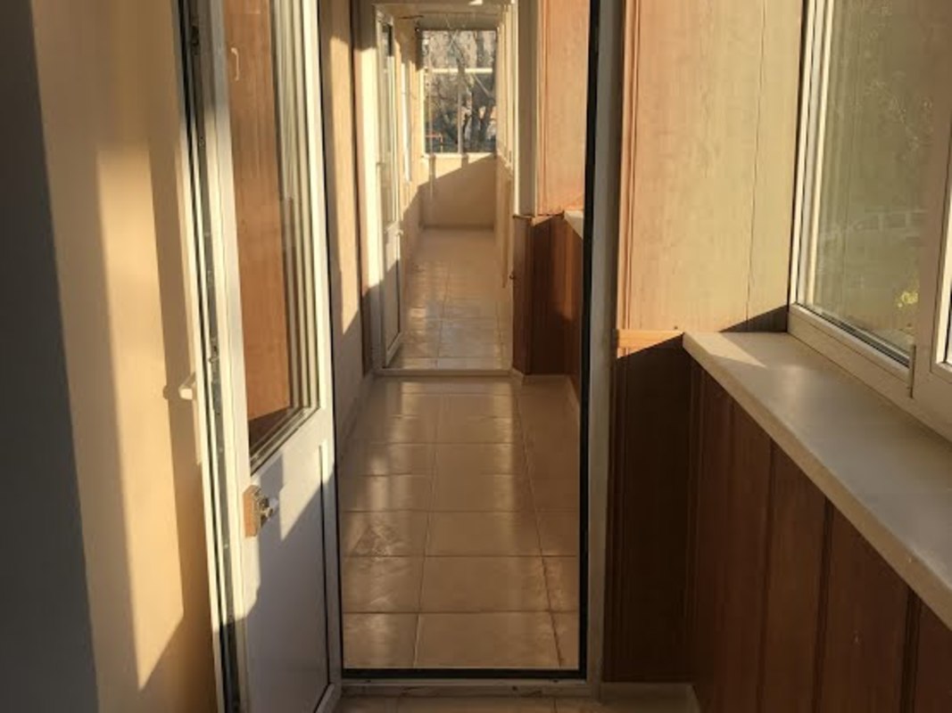 Rent out 3-room apartment. Киев, Оболонский проспект, 10 — photo 9
