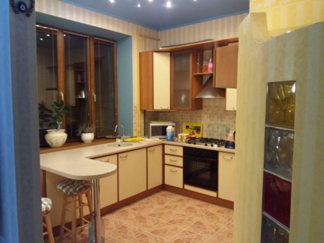 Rent out 2-room apartment. Киев, Дружбы Народов б — photo 7