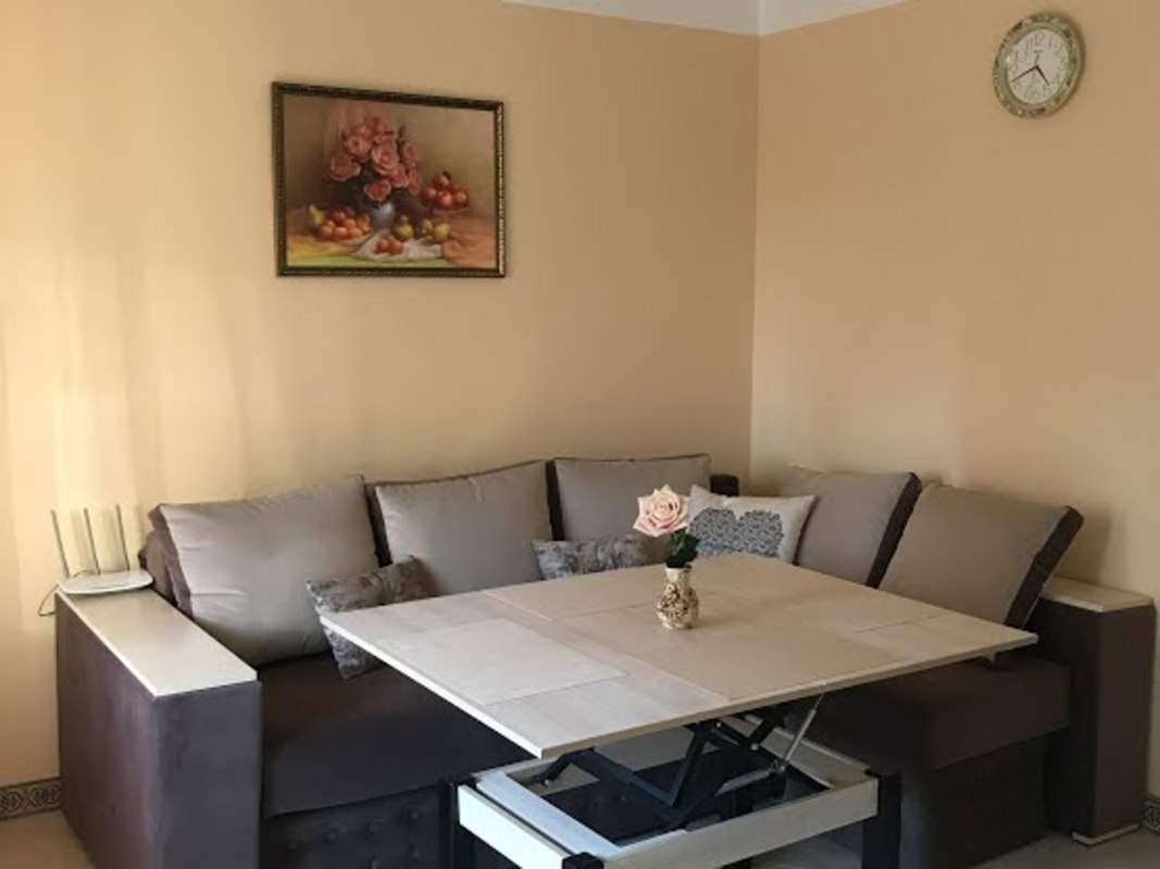 Rent out 3-room apartment. Киев, Оболонский проспект, 10 — photo 8
