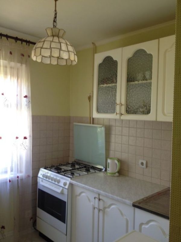 Rent out 2-room apartment. Киев, Дегтяревская — photo 3